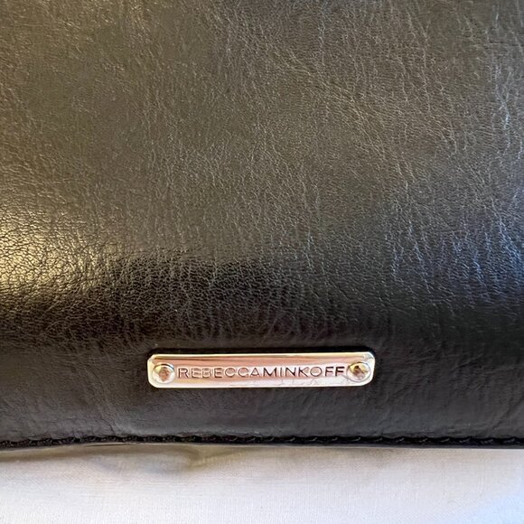 Authentic Rebecca Minkoff Chevron Quilted Love Crossbody Bag Black - Picture 4 of 10